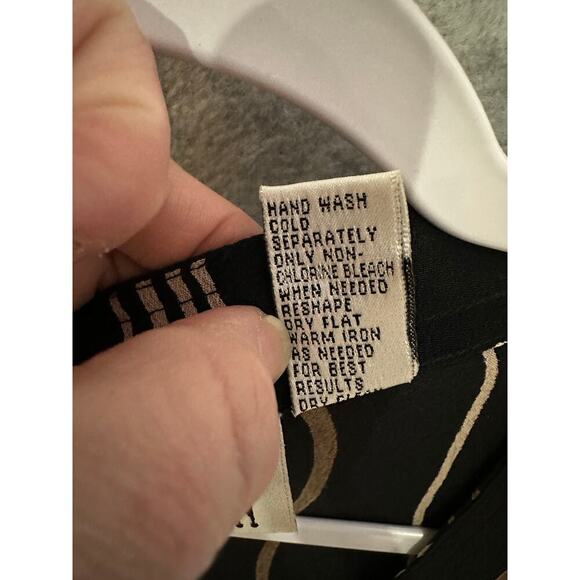 Chicos Design Vintage‎ Sz S Aztek Tribal Tunic Blouse Button Up Western Abstract - Picture 4 of 14